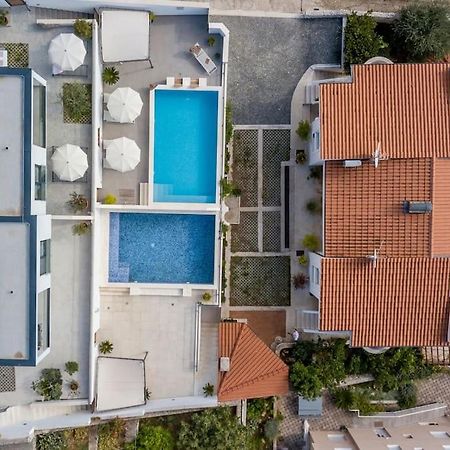 Holiday Home Lolina,Sea On A Palm! Heated Pool 特罗吉尔 外观 照片